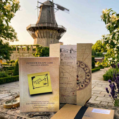 Das Buch und Schatzkarte